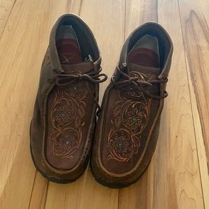 Twisted X Tooled Leather Flower Boots